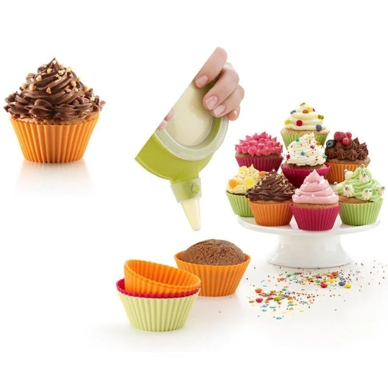 Non-Stick Cake and Dessert Molds