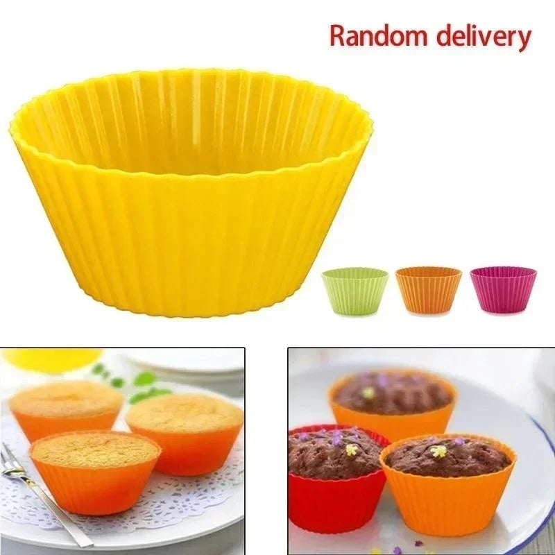 Non-Stick Cake and Dessert Molds